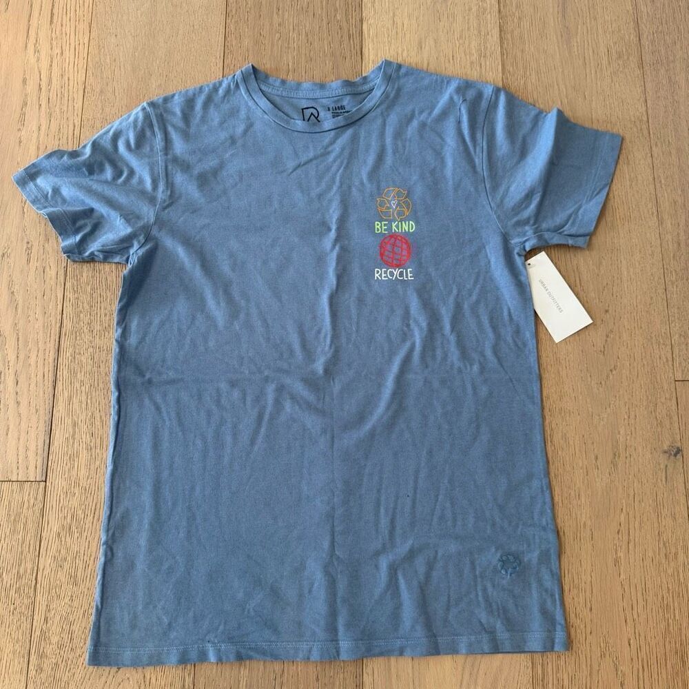 Urban outfitters grey be kind recycle t shirt size Xlarge